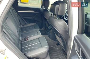 Внедорожник / Кроссовер Audi Q5 2020 в 