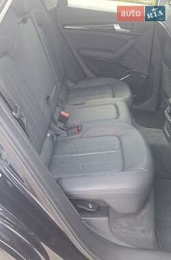 Внедорожник / Кроссовер Audi Q5 2020 в 