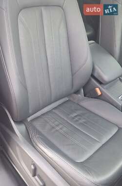 Внедорожник / Кроссовер Audi Q5 2020 в 