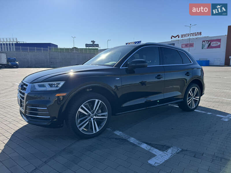 Внедорожник / Кроссовер Audi Q5 2017 в Одессе