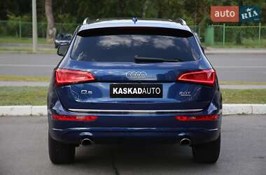 Внедорожник / Кроссовер Audi Q5 2015 в 