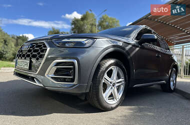 Внедорожник / Кроссовер Audi Q5 2020 в 