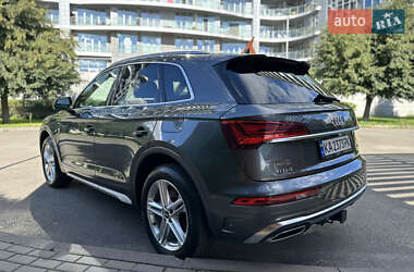 Внедорожник / Кроссовер Audi Q5 2020 в 