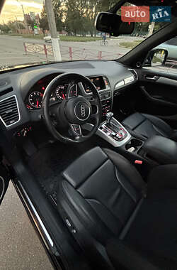 Внедорожник / Кроссовер Audi Q5 2016 в 