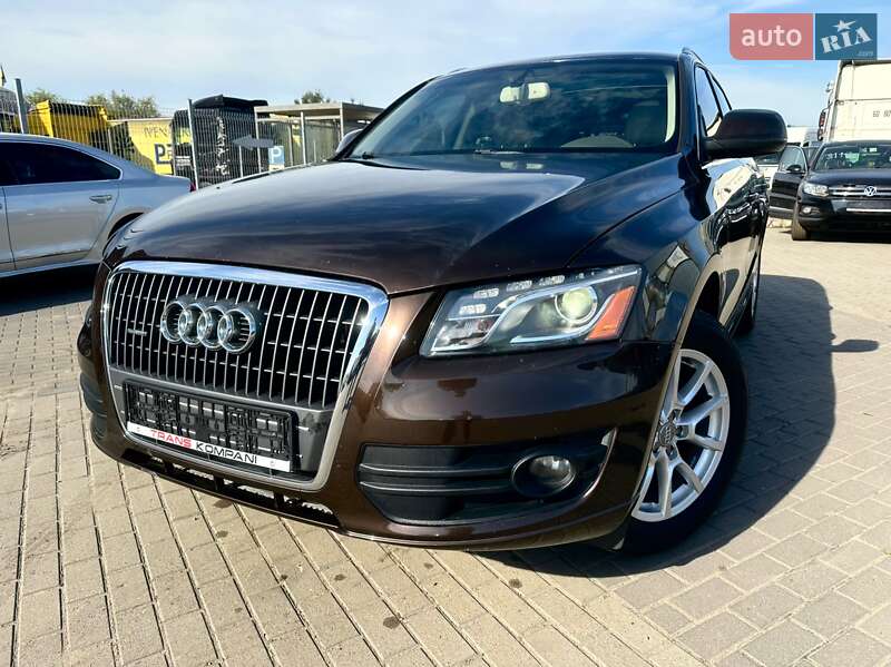 Внедорожник / Кроссовер Audi Q5 2011 в 