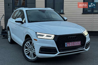 Позашляховик / Кросовер Audi Q5 2018 в Києві
