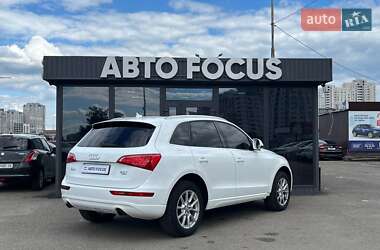 Внедорожник / Кроссовер Audi Q5 2010 в 