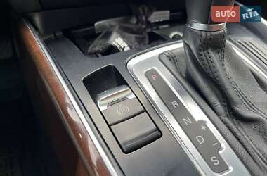 Внедорожник / Кроссовер Audi Q5 2010 в 