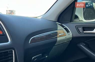 Внедорожник / Кроссовер Audi Q5 2016 в 