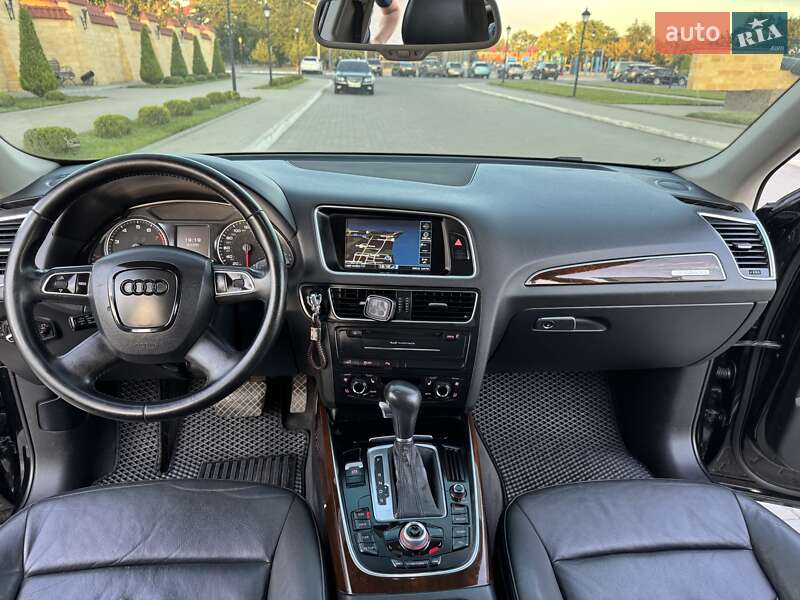 Позашляховик / Кросовер Audi Q5 2011 в Ізмаїлі