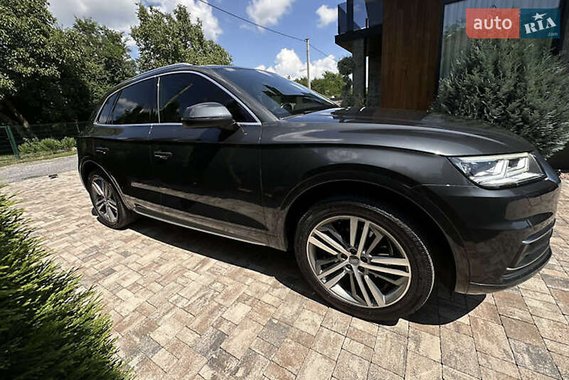 Внедорожник / Кроссовер Audi Q5 2018 в Львове фото 5 Внедорожник / Кроссовер Audi Q5 2018 в Львове