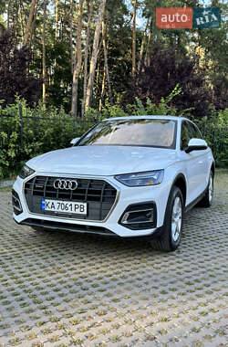 Позашляховик / Кросовер Audi Q5 2021 в Києві