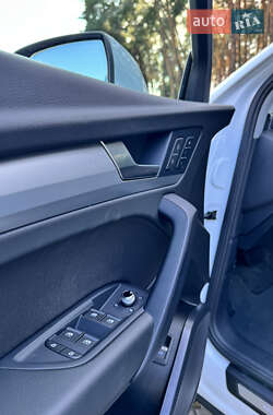 Внедорожник / Кроссовер Audi Q5 2021 в 
