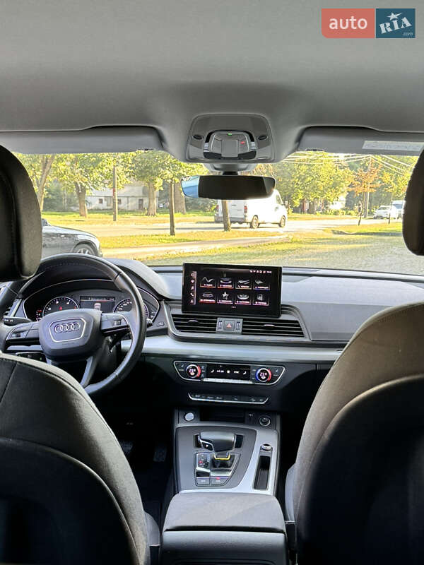 Внедорожник / Кроссовер Audi Q5 2021 в Киеве фото 25 Внедорожник / Кроссовер Audi Q5 2021 в Киеве