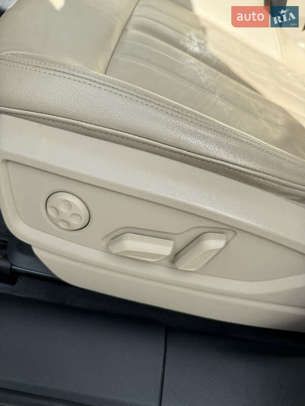 Позашляховик / Кросовер Audi Q5 2020 в Львові