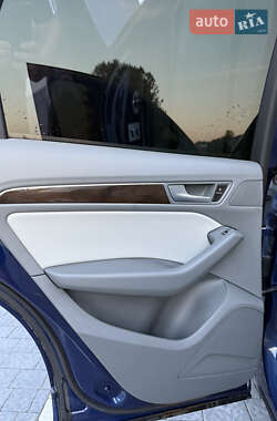 Внедорожник / Кроссовер Audi Q5 2014 в 