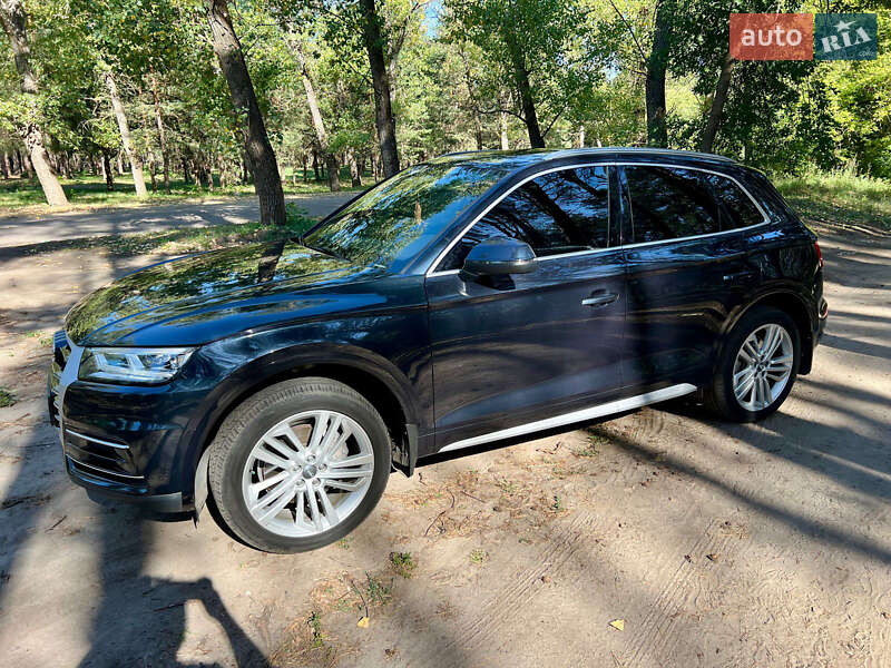 Позашляховик / Кросовер Audi Q5 2018 в Кропивницькому фото 9 Позашляховик / Кросовер Audi Q5 2018 в Кропивницькому
