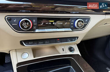 Внедорожник / Кроссовер Audi Q5 2022 в 