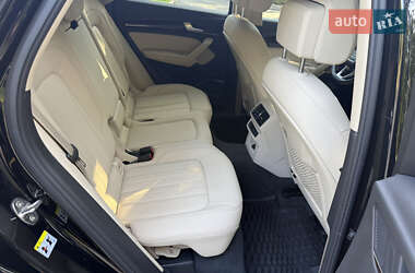Внедорожник / Кроссовер Audi Q5 2022 в 