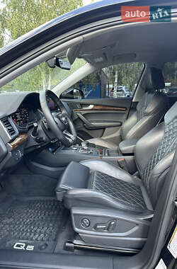 Внедорожник / Кроссовер Audi Q5 2018 в 
