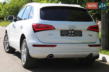 Позашляховик / Кросовер Audi Q5 2015 в 
