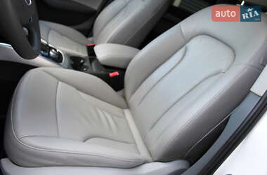 Позашляховик / Кросовер Audi Q5 2015 в 