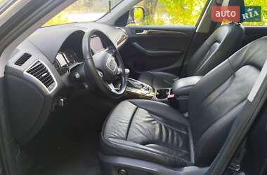 Внедорожник / Кроссовер Audi Q5 2015 в 