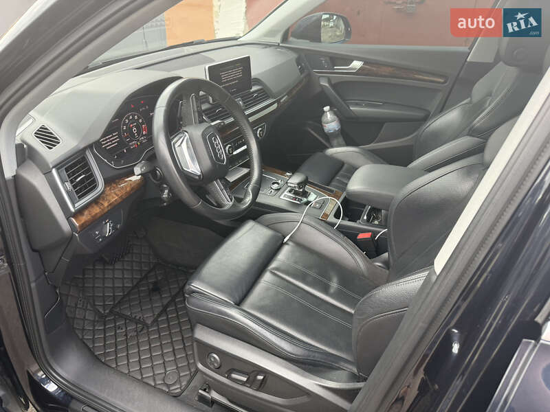 Внедорожник / Кроссовер Audi Q5 2017 в Львове фото 9 Внедорожник / Кроссовер Audi Q5 2017 в Львове