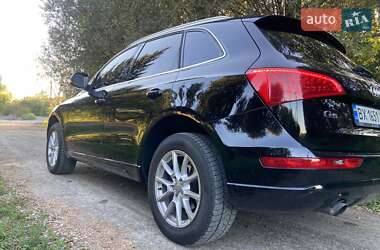 Внедорожник / Кроссовер Audi Q5 2012 в 