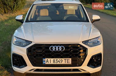 Внедорожник / Кроссовер Audi Q5 2023 в 