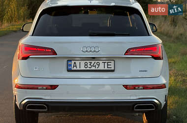 Внедорожник / Кроссовер Audi Q5 2023 в 