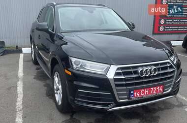 Внедорожник / Кроссовер Audi Q5 2019 в Киеве
