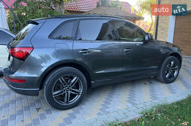 Внедорожник / Кроссовер Audi Q5 2012 в 