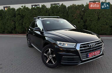 Позашляховик / Кросовер Audi Q5 2020 в Косові