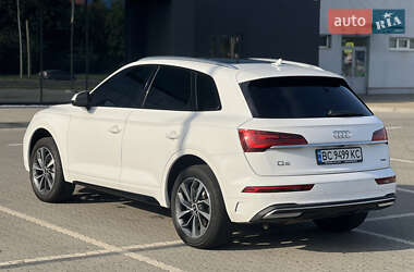 Внедорожник / Кроссовер Audi Q5 2020 в 