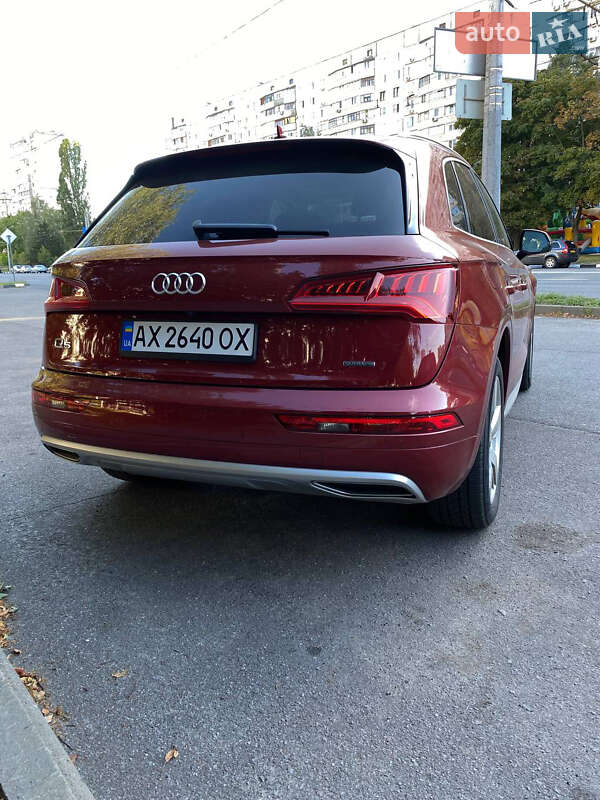Позашляховик / Кросовер Audi Q5 2019 в Харкові