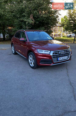 Внедорожник / Кроссовер Audi Q5 2019 в 