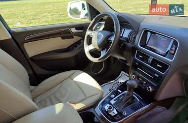 Внедорожник / Кроссовер Audi Q5 2015 в 