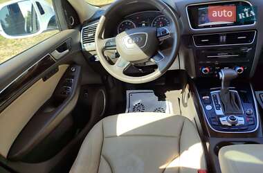 Внедорожник / Кроссовер Audi Q5 2015 в 