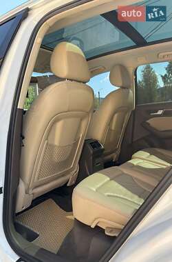 Внедорожник / Кроссовер Audi Q5 2013 в 