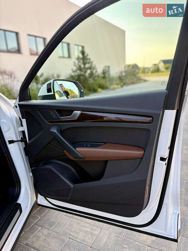 Внедорожник / Кроссовер Audi Q5 2018 в Луцке фото 27 Внедорожник / Кроссовер Audi Q5 2018 в Луцке