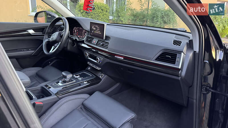 Внедорожник / Кроссовер Audi Q5 2018 в Тернополе фото 39 Внедорожник / Кроссовер Audi Q5 2018 в Тернополе