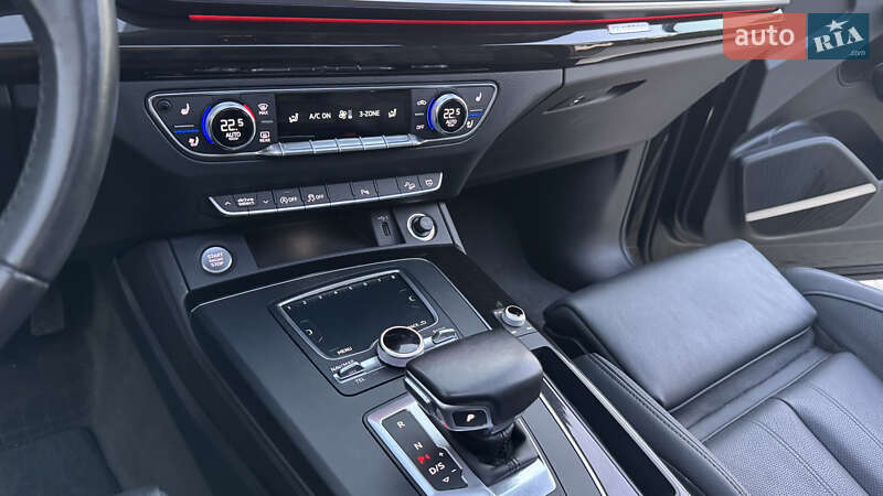 Внедорожник / Кроссовер Audi Q5 2018 в Тернополе фото 65 Внедорожник / Кроссовер Audi Q5 2018 в Тернополе