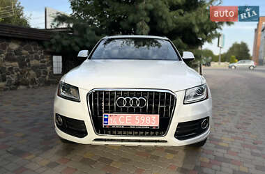Внедорожник / Кроссовер Audi Q5 2015 в 