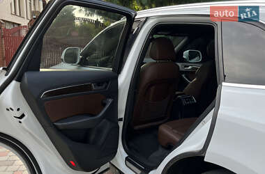 Внедорожник / Кроссовер Audi Q5 2015 в 
