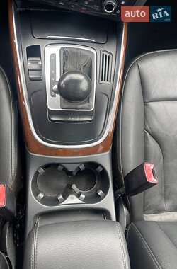 Внедорожник / Кроссовер Audi Q5 2012 в 