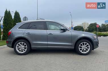 Внедорожник / Кроссовер Audi Q5 2012 в 