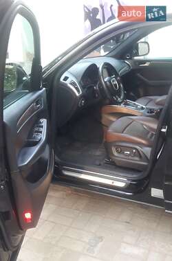 Внедорожник / Кроссовер Audi Q5 2010 в 