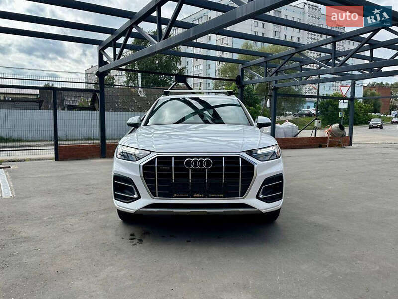 Внедорожник / Кроссовер Audi Q5 2021 в Одессе