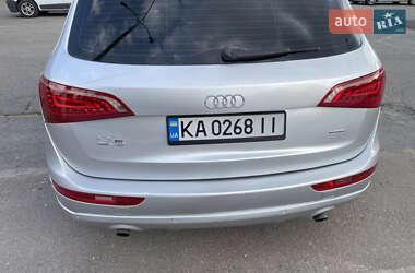 Позашляховик / Кросовер Audi Q5 2010 в 